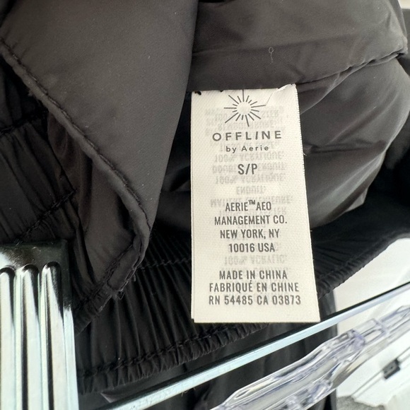 NWT Aerie Offline Chillside Snow Ski Pants •‎ True Black down alternative size S - Picture 12 of 16